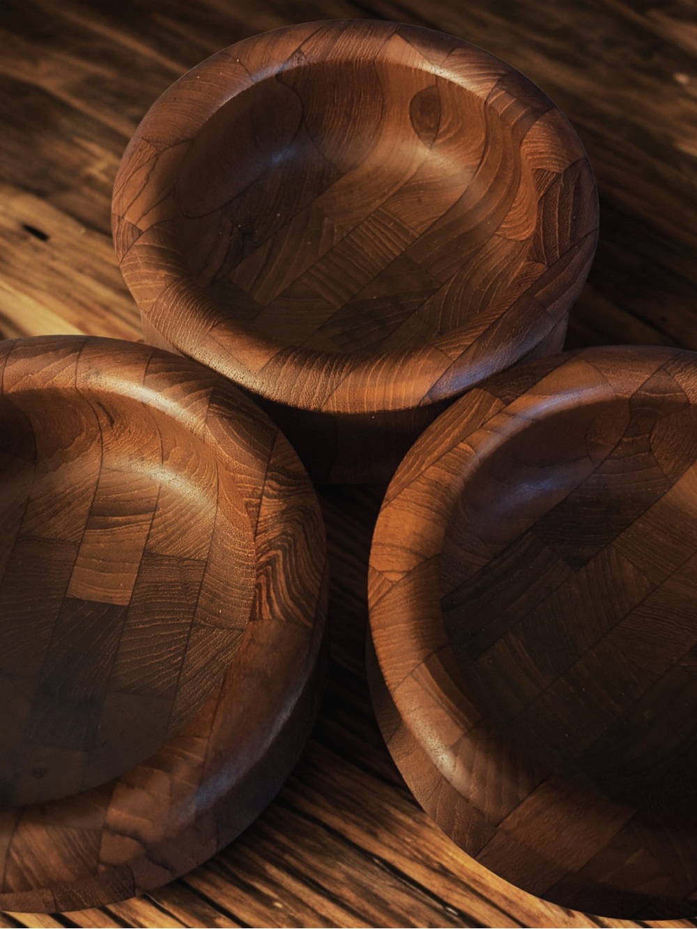 Set of 3, Vintage, Digsmed Denmark l, staved teak bowls, EUC - Picture 3 of 5